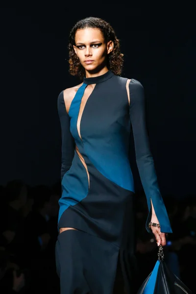 Look 7